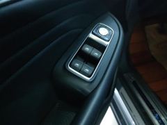 Roewe iMAX8 2.0T Supreme Edition - ფოტო 13