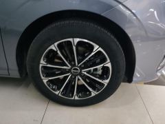 Roewe iMAX8 2.0T Supreme Edition - ფოტო 6