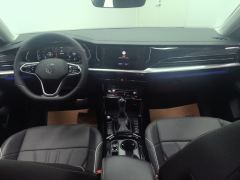 Volkswagen Passat 380TSI Longyao Edition - photo 16