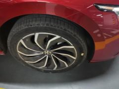 Volkswagen Golf 200TSI DCT - photo 6