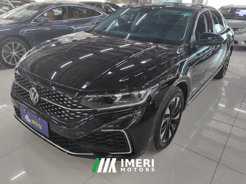 Volkswagen Passat 330TSI Star Elite Edition - ავტომობილი ჩინეთიდან