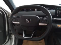 Changan UNI-V Zhidian iDD 1.5T 113km Smart cool type - ფოტო 18