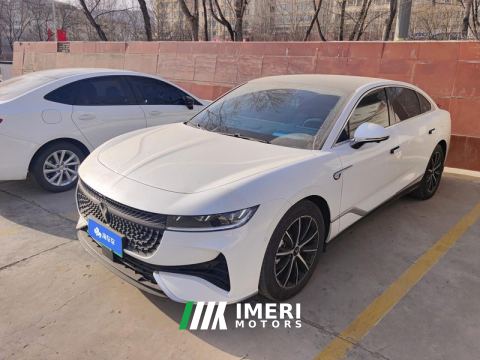 2024 Voyah Zhuiguang Lantu Zhaoguang PHEV version 1.5T 262km Executive Edition with extended battery life