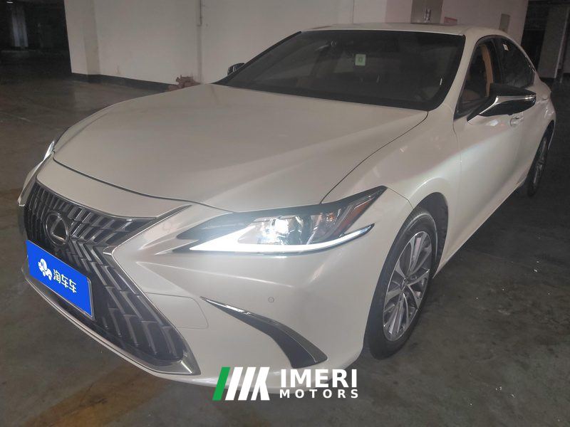 Lexus ES 200 Excellence Edition - ავტომობილი ჩინეთიდან