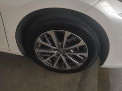 Lexus ES 200 Excellence Edition - ფოტო 6