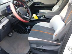 Volkswagen VW ID.6 CROZZ Long Range Pro 6-seater - ფოტო 14
