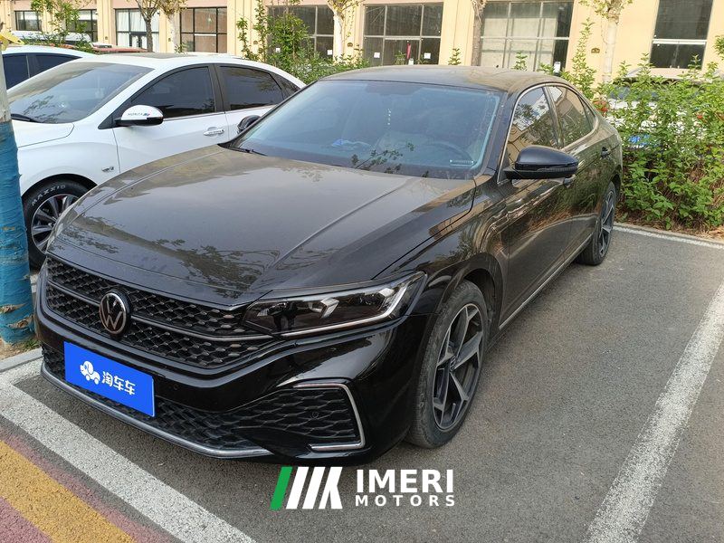 Volkswagen Passat 330TSI Star Elite Edition - ავტომობილი ჩინეთიდან