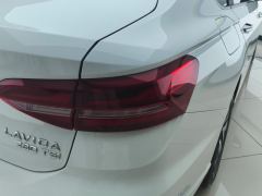 Volkswagen Lavida 280TSI Dual Clutch Full Yi Edition - ფოტო 5