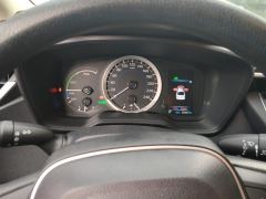 Toyota Corolla Dual-Engine 1.8L E-CVT Elite Edition - фото 20