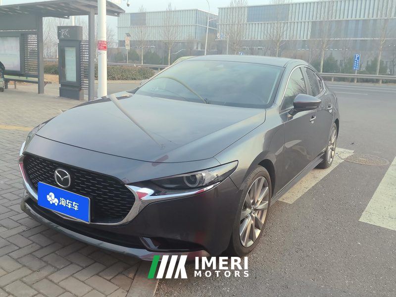 Mazda3 Axela 2.0L Automatic Premium Edition - автомобиль из Китая
