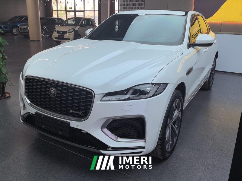 Jaguar F-PACE 340PS R-Dynamic SE - ავტომობილი ჩინეთიდან