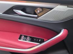 Jaguar F-PACE 340PS R-Dynamic SE - ფოტო 13