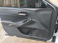 Toyota Avalon 2.5L Automatic Luxury Edition - photo 12