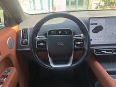Li Auto L9 Max - ფოტო 18