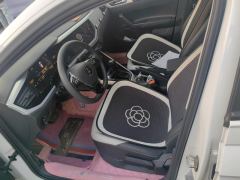 Volkswagen Polo Plus 1.5L Automatic Colorful Technology Edition - ფოტო 14