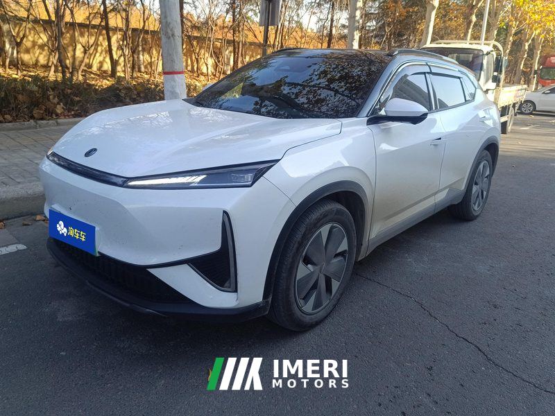 Aeolus L7 Plug-in Hybrid 1.5T 205km 205Pro