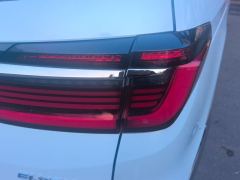 Honda Elysion e:HEV 2.0L Luxury Edition - ფოტო 5