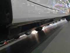 Toyota Avalon Dual-Engine 2.0L Luxury Edition - ფოტო 10