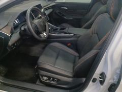 Toyota Avalon Dual-Engine 2.0L Luxury Edition - ფოტო 14
