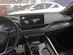 Geely Xingui Xingrui 2.0T Prestigious Edition - ფოტო 17