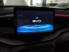 BYD Qin PLUS EV Champion Edition 420km Leading Edition - ფოტო 17