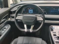 Forthing V9 1.5T 200km Luxury Version - photo 18