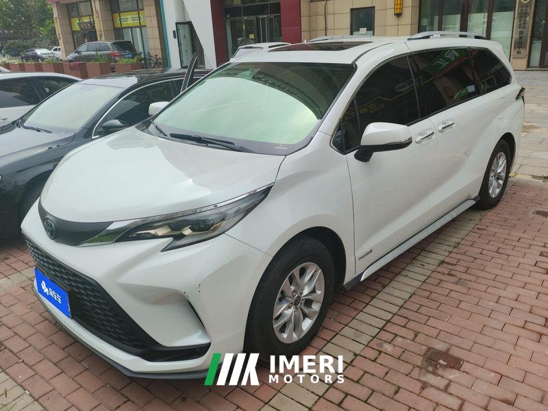 Toyota Gravia Hybrid 2.5L Comfort Edition