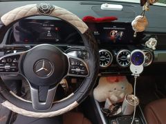 Mercedes-Benz GLB 220 Dynamic - ფოტო 16
