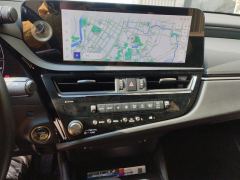 Lexus ES 300h Excellence Edition - ფოტო 17