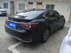 Lexus ES 300h Excellence Edition - ფოტო 2