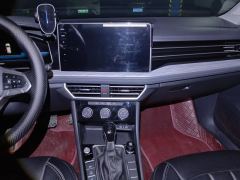 Volkswagen Jetta 300TSI Edition - ფოტო 17