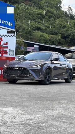 MG5 1.5T Trophy Edition - фото 1