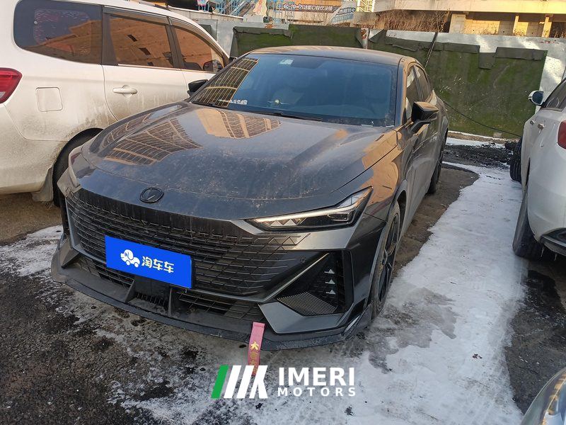Changan UNI-V 1.5T Premium Version - car from China