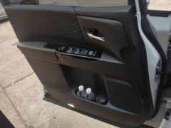 Honda Elysion e:HEV 2.0L Luxury Edition - ფოტო 12