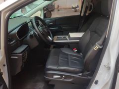Honda Elysion e:HEV 2.0L Luxury Edition - ფოტო 14