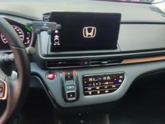 Honda Elysion e:HEV 2.0L Luxury Edition - ფოტო 17