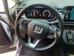 Honda Elysion e:HEV 2.0L Luxury Edition - ფოტო 18