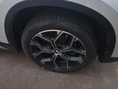 BMW X1 sDrive20Li Premium Edition - ფოტო 6