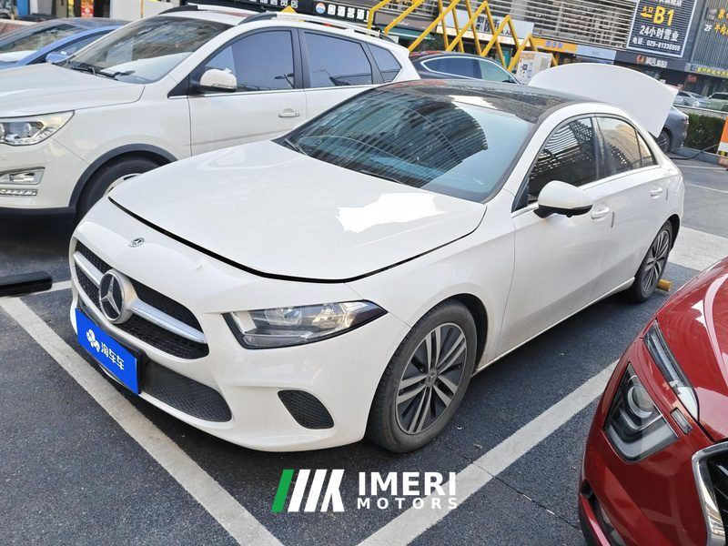 Mercedes-Benz A Class A-Class A 180 L - автомобиль из Китая
