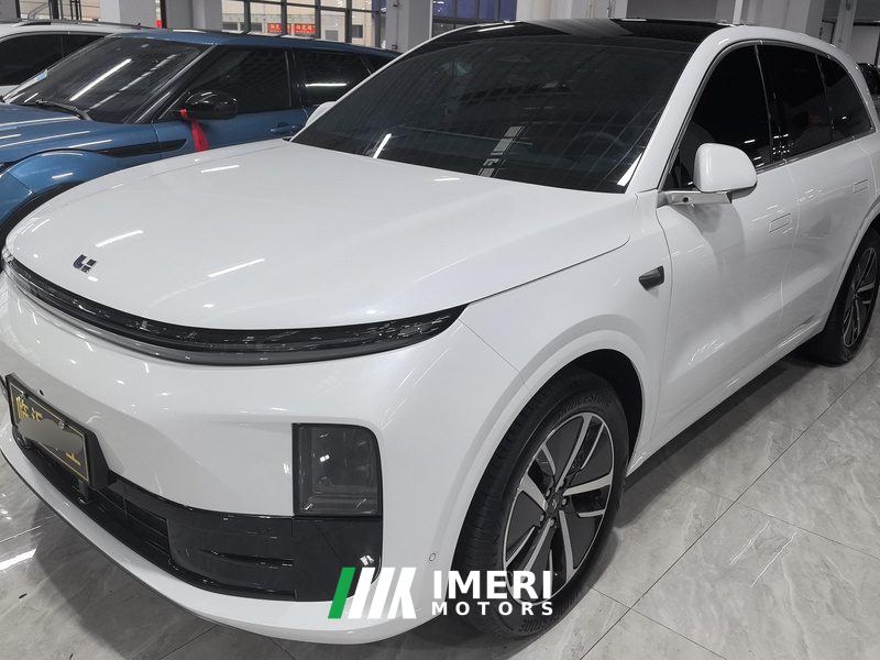 Li Auto L6 Pro - ავტომობილი ჩინეთიდან