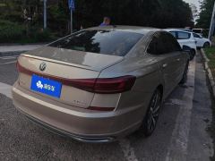 Volkswagen Passat 330TSI Luxury Edition - фото 2