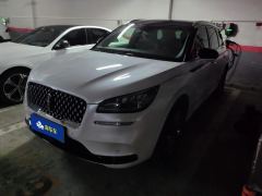 Lincoln Adventurer PHEV 1.5T AWD e Edition - фото 1