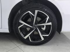 Roewe MG i5 1.5L CVT Prestige - ფოტო 6
