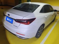 Ford Escort 1.5L Edition - ფოტო 2