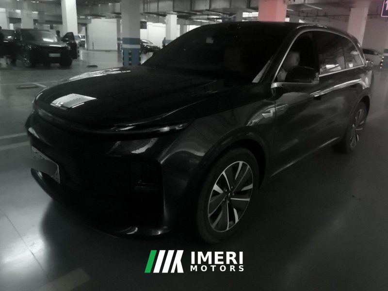 Li Auto L6 Pro Smart Refresh Edition - автомобиль из Китая