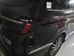 Honda Elysion PHEV 2.0L Luxury Edition - ფოტო 5
