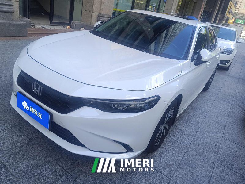 Honda Envix Style 240TURBO CVT Leading Edition