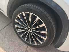Geely Xingyue L Dongfang Yao 2.0T Automatic two-wheel drive Star Edition - ფოტო 6