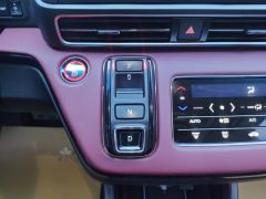 Honda Elysion PHEV 2.0L Edition - фото 19