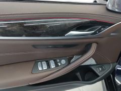 BMW 5 Series Facelift 525Li M Sport Package - ფოტო 13